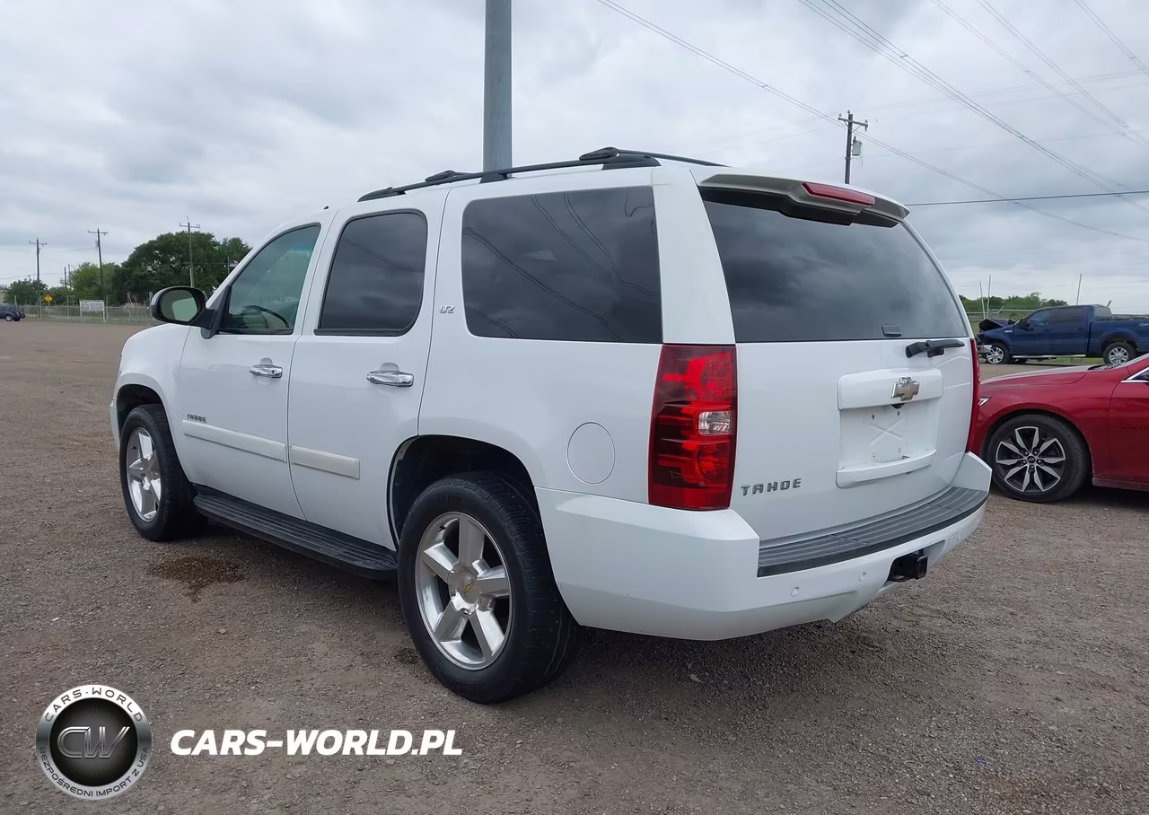 2008 Chevrolet Tahoe Ltz VIN:1GNFC13J18R164853 - 3