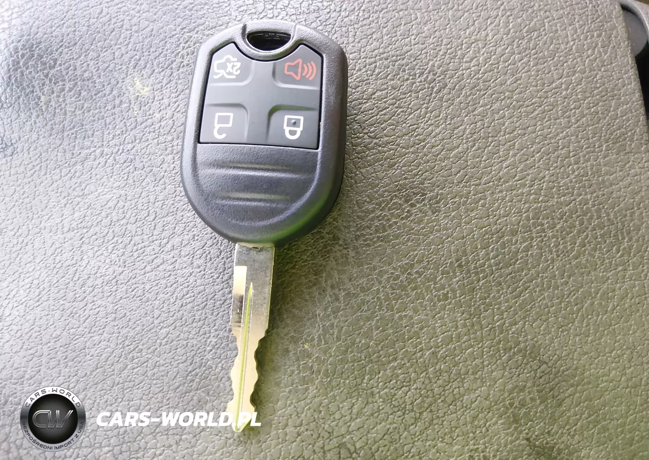 2008 Ford Focus Se-Ses VIN:1FAHP35NX8W199772 - 11