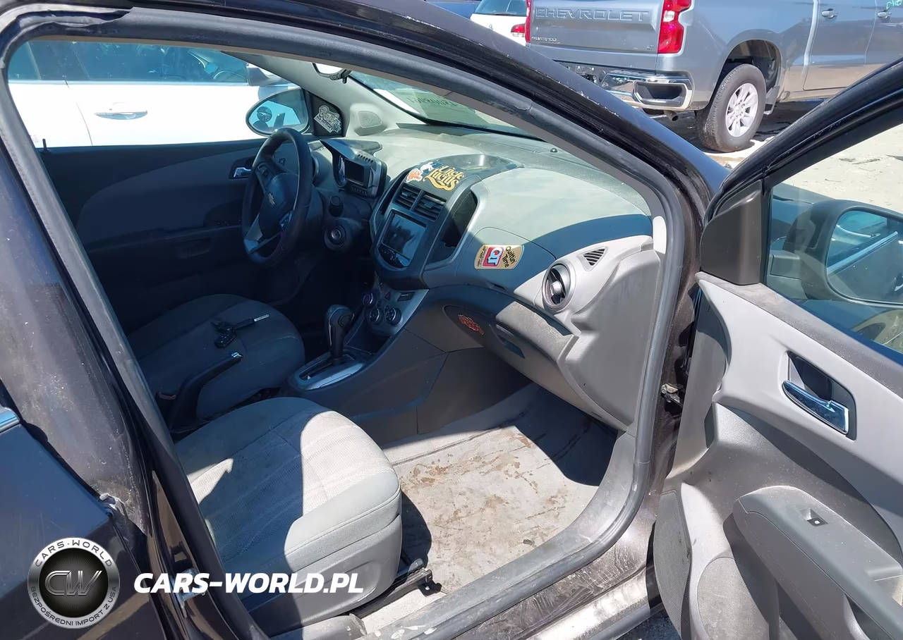 2014 Chevrolet Sonic Lt Auto VIN:1G1JC5SHXE4155949 - 5