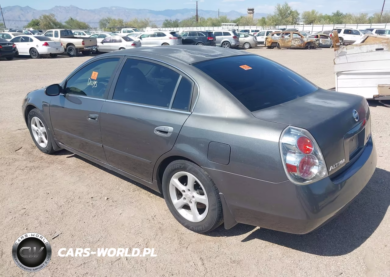 2005 Nissan Altima 2.5 S VIN:1N4AL11D75N493789 - 3