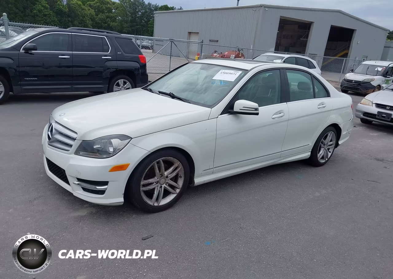 2012 Mercedes-Benz C 300 Sport 4Matic VIN:WDDGF8BB2CA647255 - 2