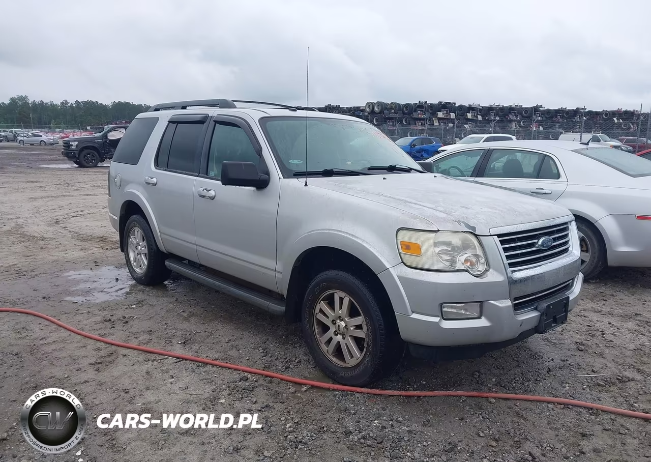 2010 Ford Explorer Xlt