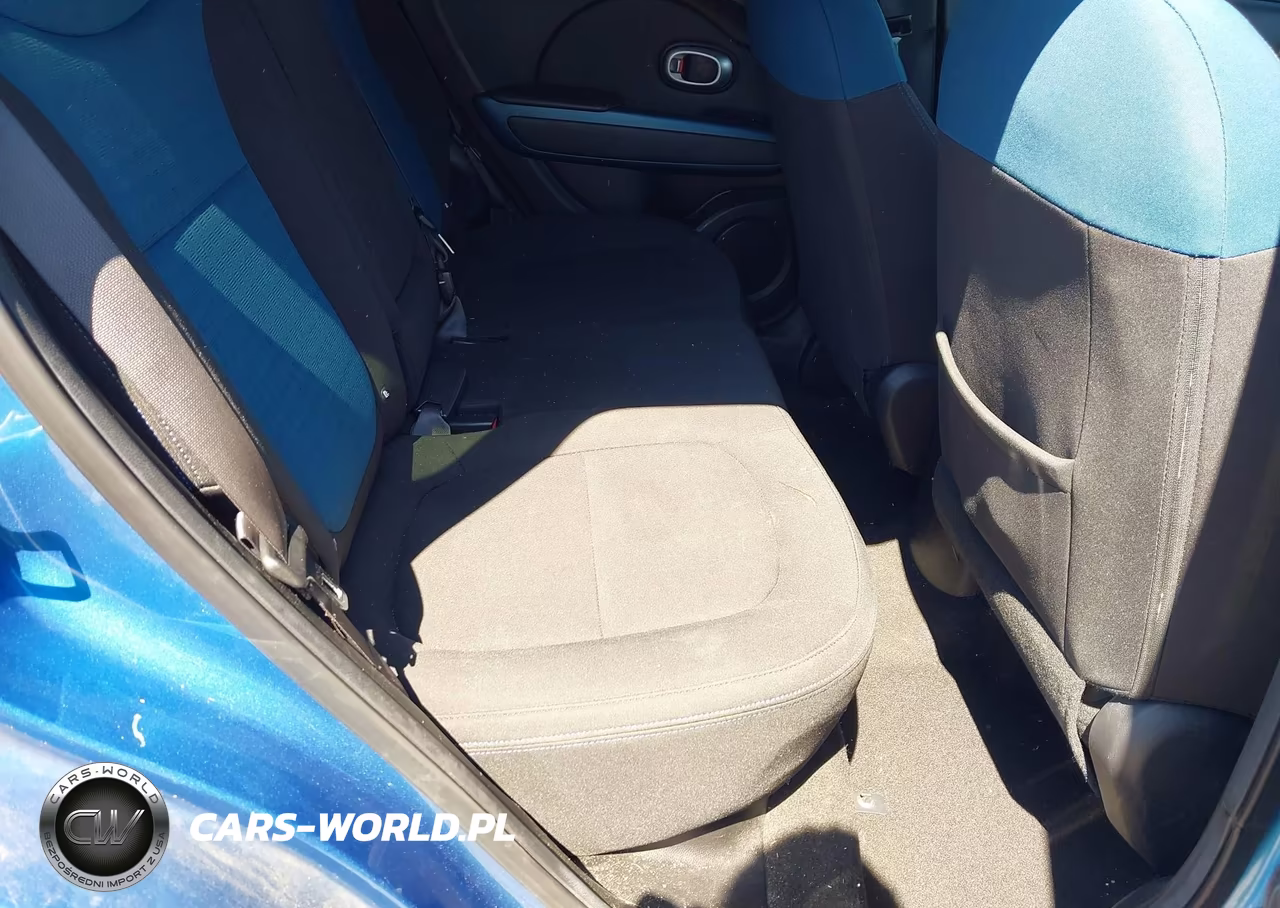 2015 Kia Soul + VIN:KNDJP3A54F7160135 - 8