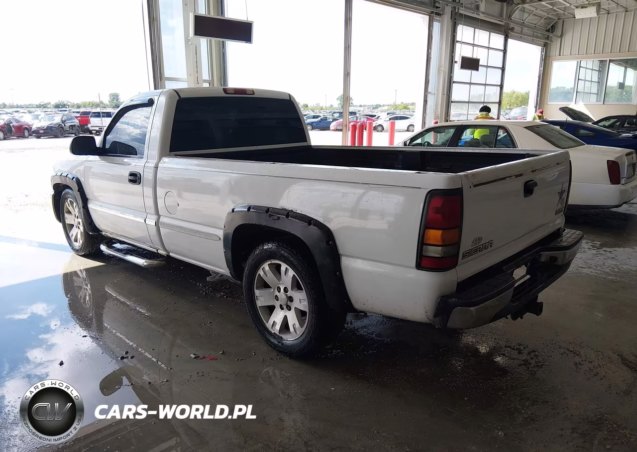 2004 GMC Sierra 1500 Work Truck VIN:1GTEC14X74Z312134 - 3
