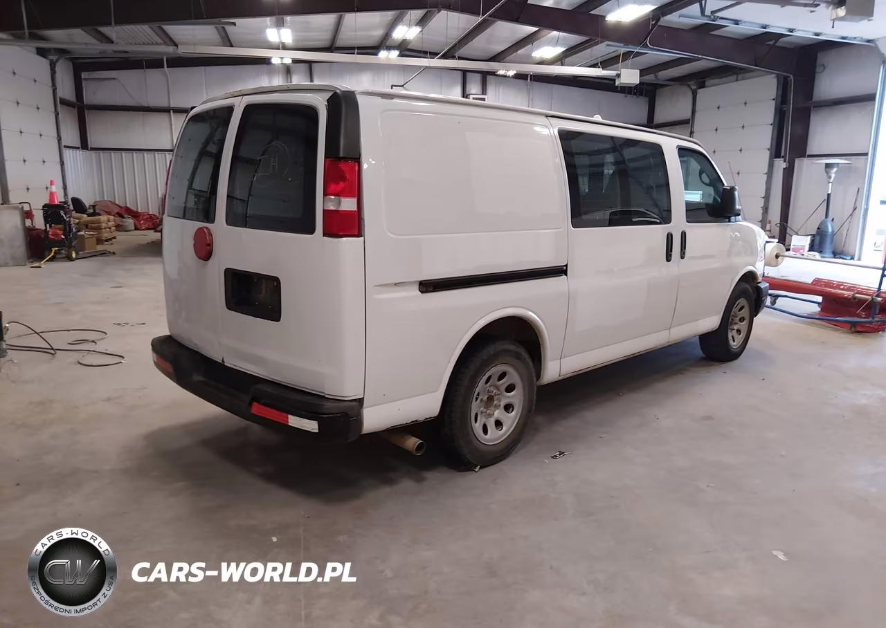 2014 Chevrolet Express 1500 Work Van VIN:1GCSGAFX5E1158530 - 4