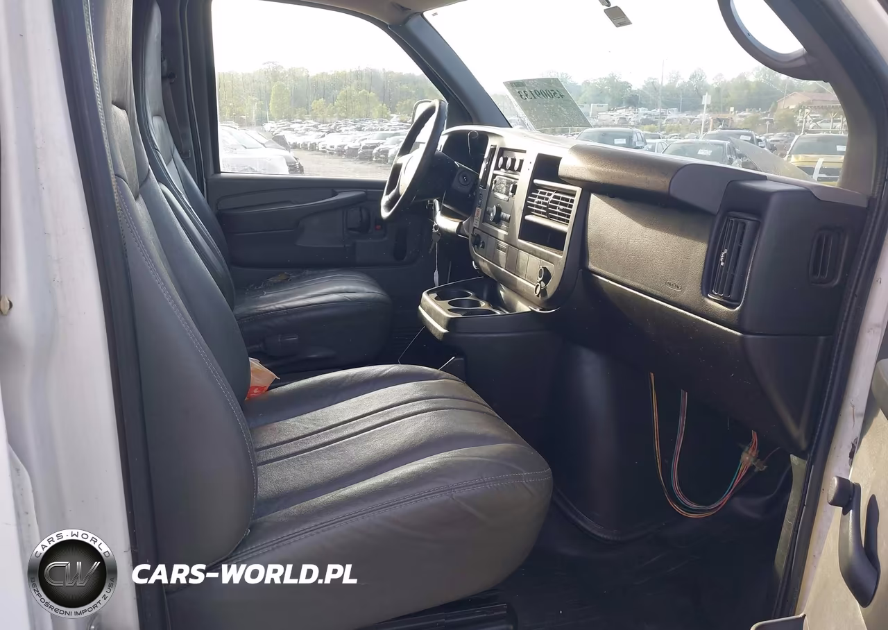 2012 Chevrolet Express 1500 Work Van VIN:1GCSGAFX1C1143312 - 5