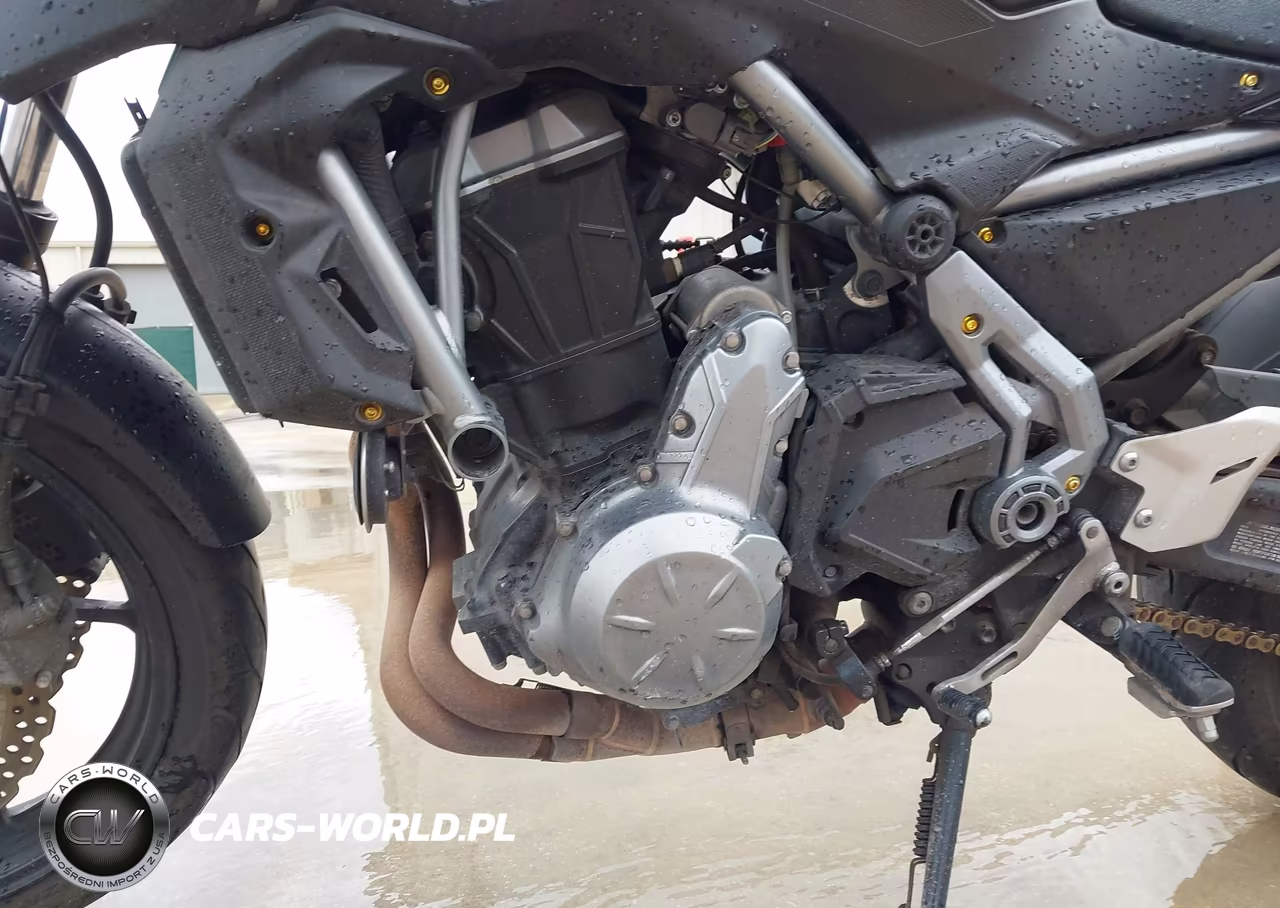 2017 Kawasaki Er650 H VIN:JKAEREH13HDA05605 - 9