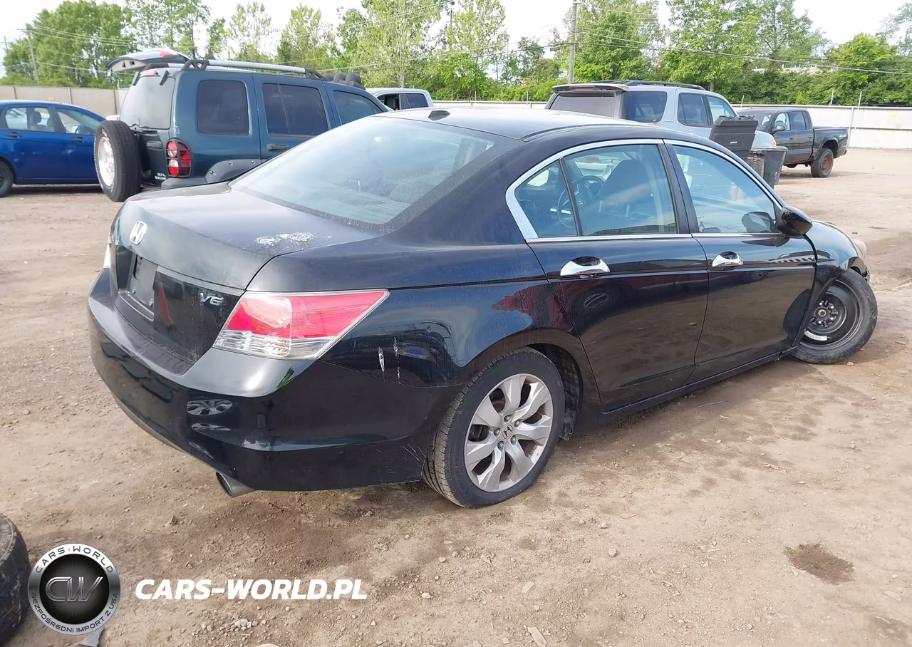 2010 Honda Accord 3.5 Ex-L VIN:1HGCP3F87AA000081 - 4