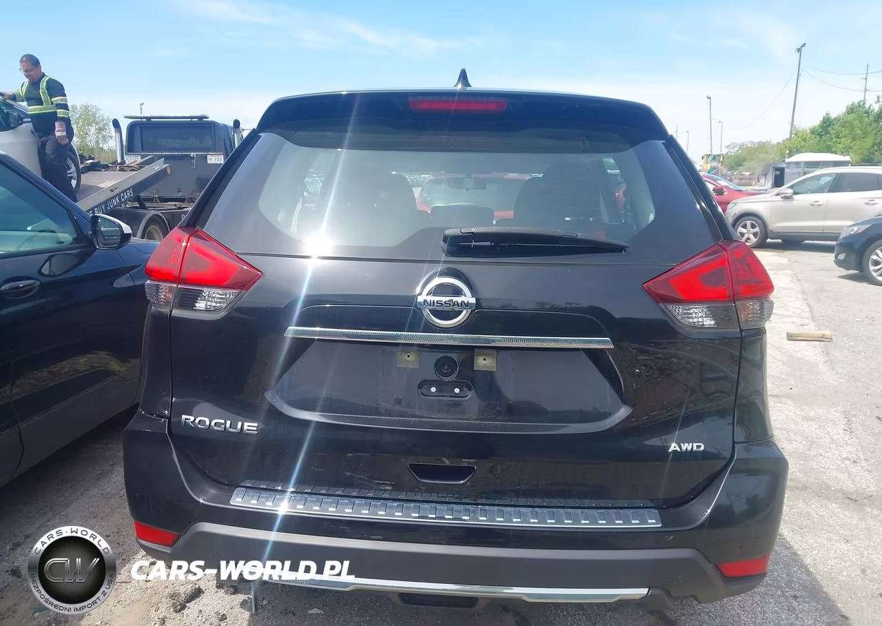 2018 Nissan Rogue S VIN:KNMAT2MV8JP595248 - 16