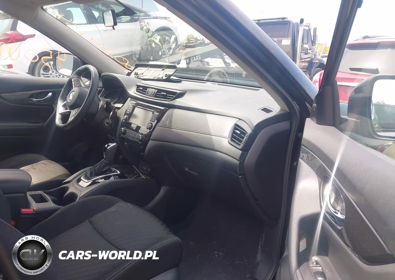 2018 Nissan Rogue S VIN:KNMAT2MV8JP595248 - 5