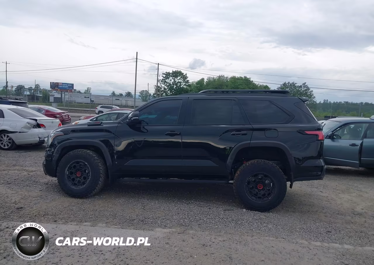 2026 Toyota Sequoia Trd Pro VIN:7SVAAABA4TX083477 - 14