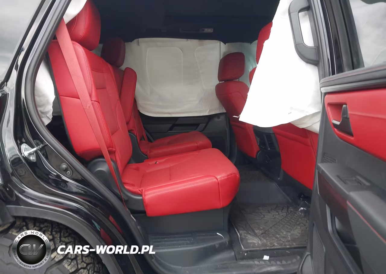 2026 Toyota Sequoia Trd Pro VIN:7SVAAABA4TX083477 - 8