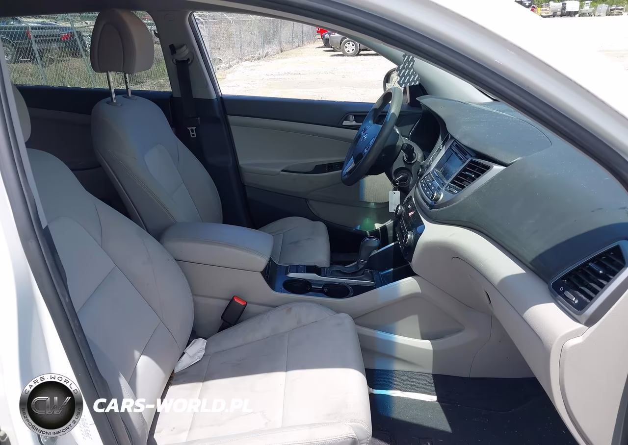 2018 Hyundai Tucson Se VIN:KM8J23A41JU822233 - 5