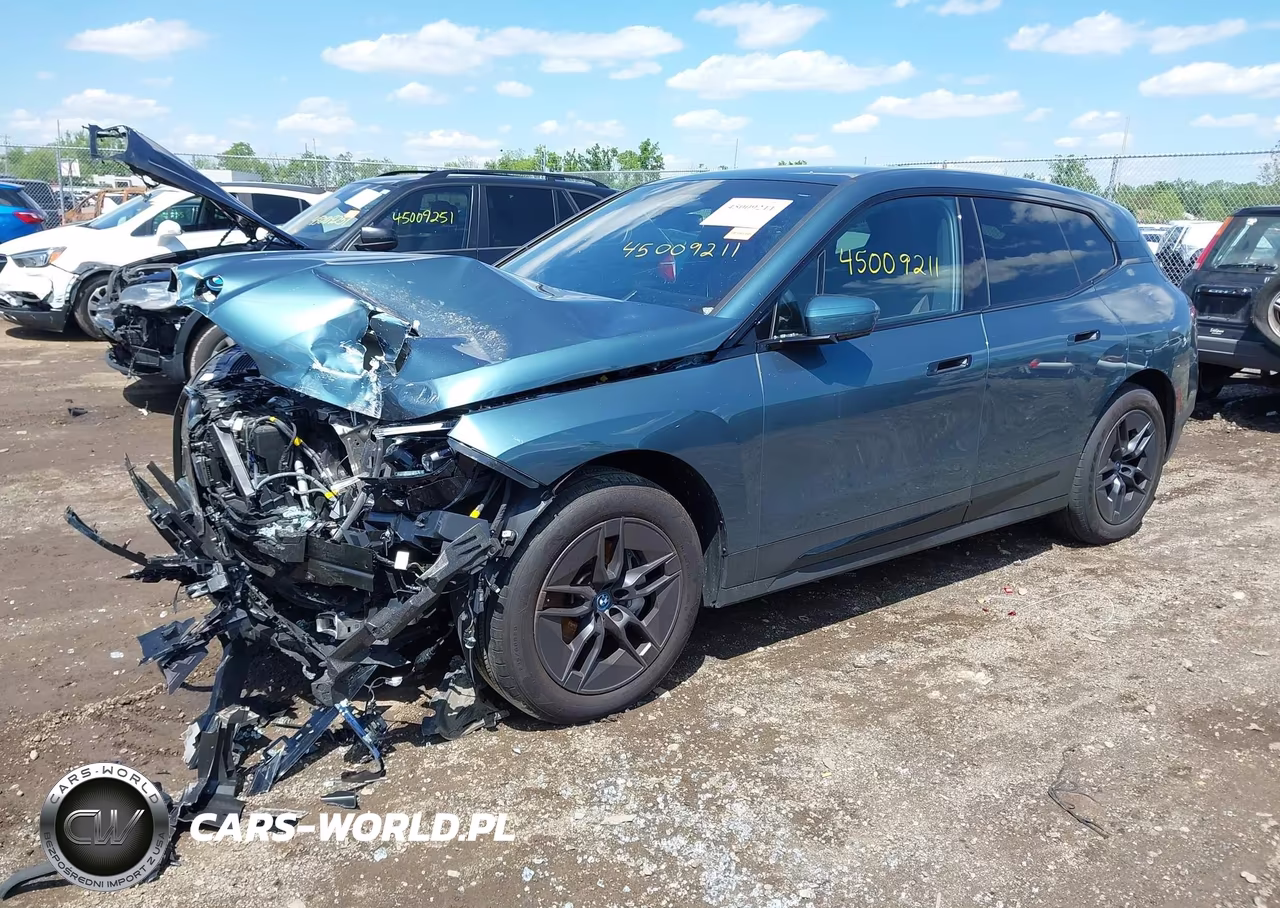 2025 BMW Ix xDrive50 VIN:WB523CF03SCU09700 - 2