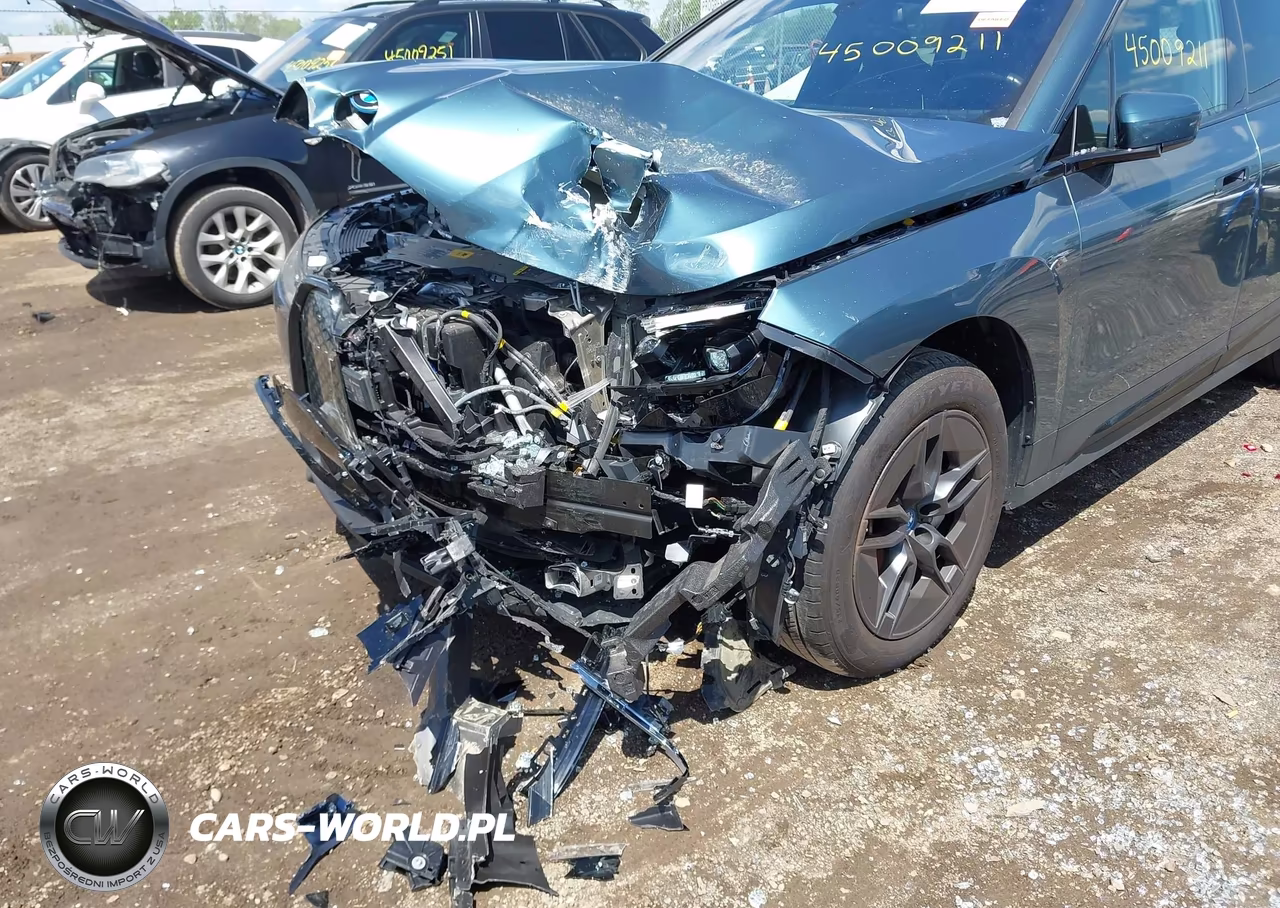 2025 BMW Ix xDrive50 VIN:WB523CF03SCU09700 - 21