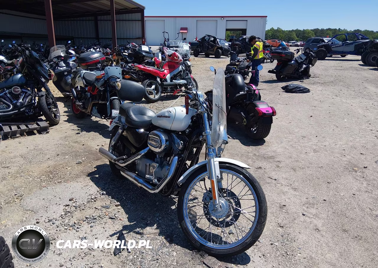2007 Harley-Davidson Xl883 C