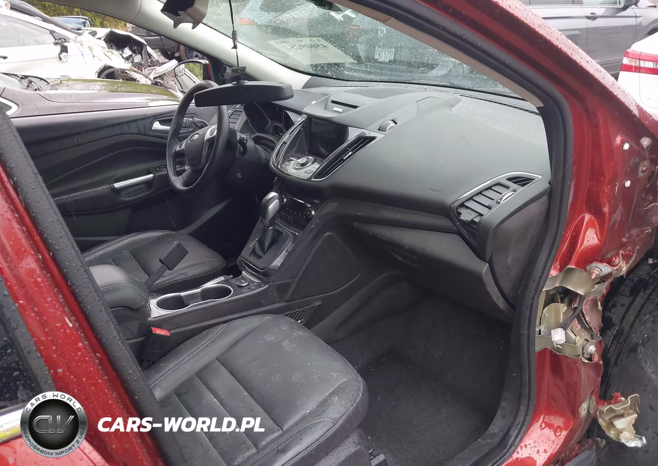 2016 Ford Escape Titanium VIN:1FMCU0JX6GUB55048 - 5