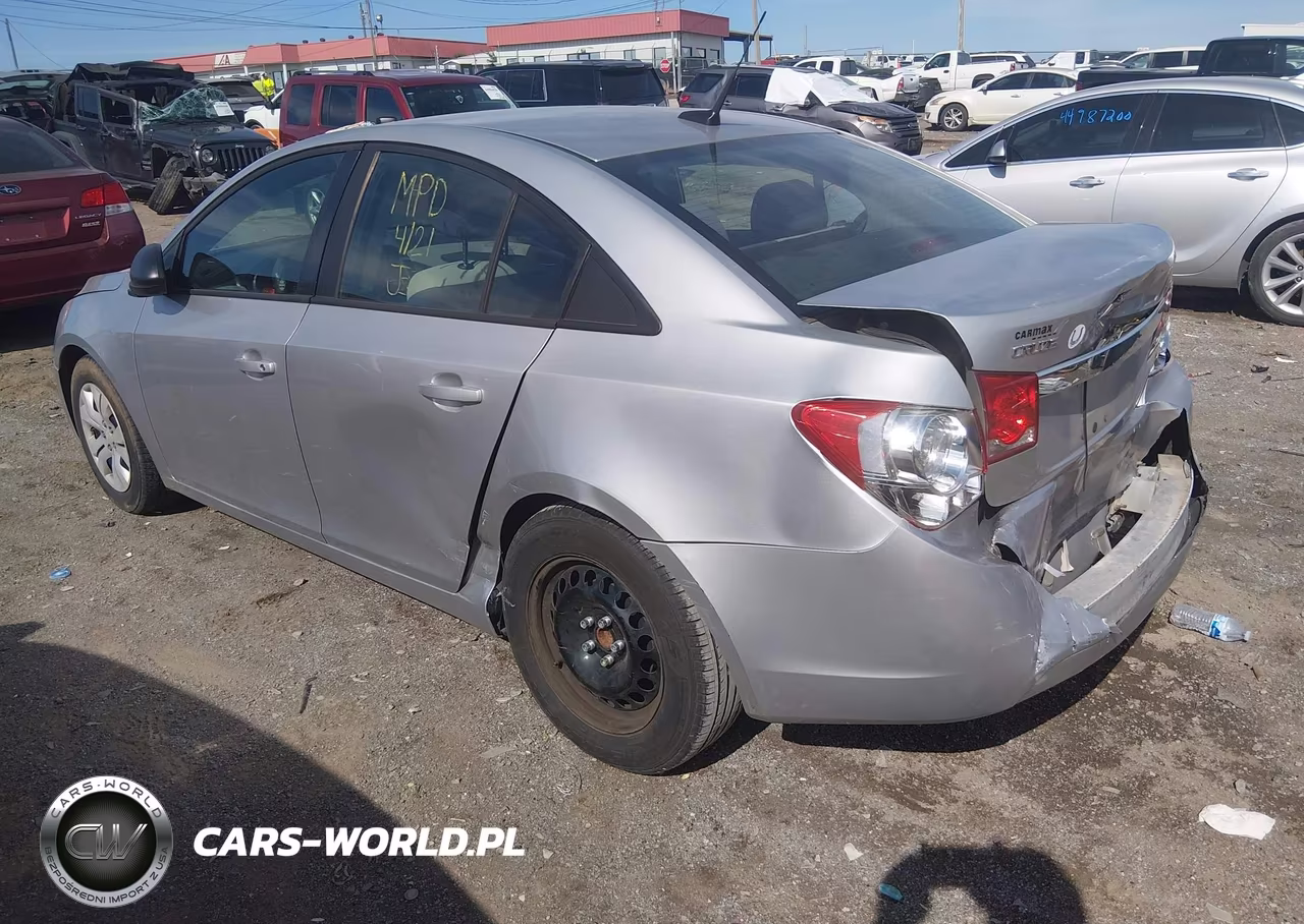 2014 Chevrolet Cruze Ls Auto VIN:1G1PA5SH7E7150352 - 3