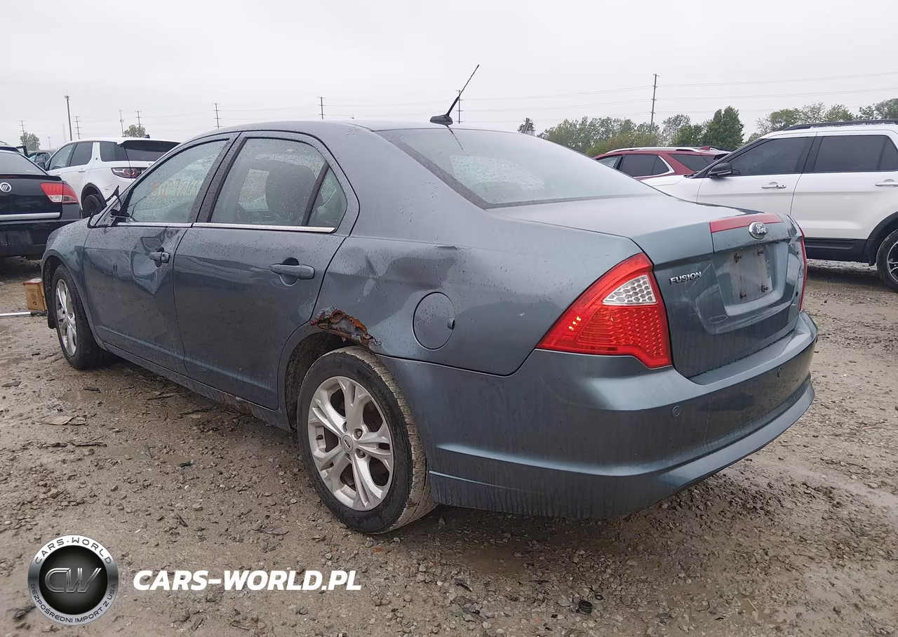 2012 Ford Fusion Se VIN:3FAHP0HA8CR410468 - 3
