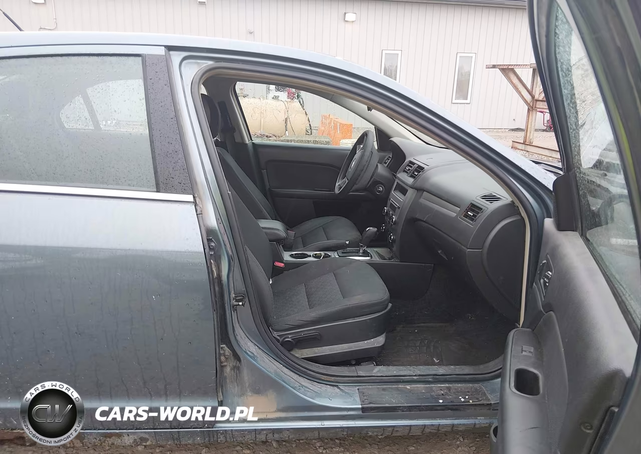 2012 Ford Fusion Se VIN:3FAHP0HA8CR410468 - 5