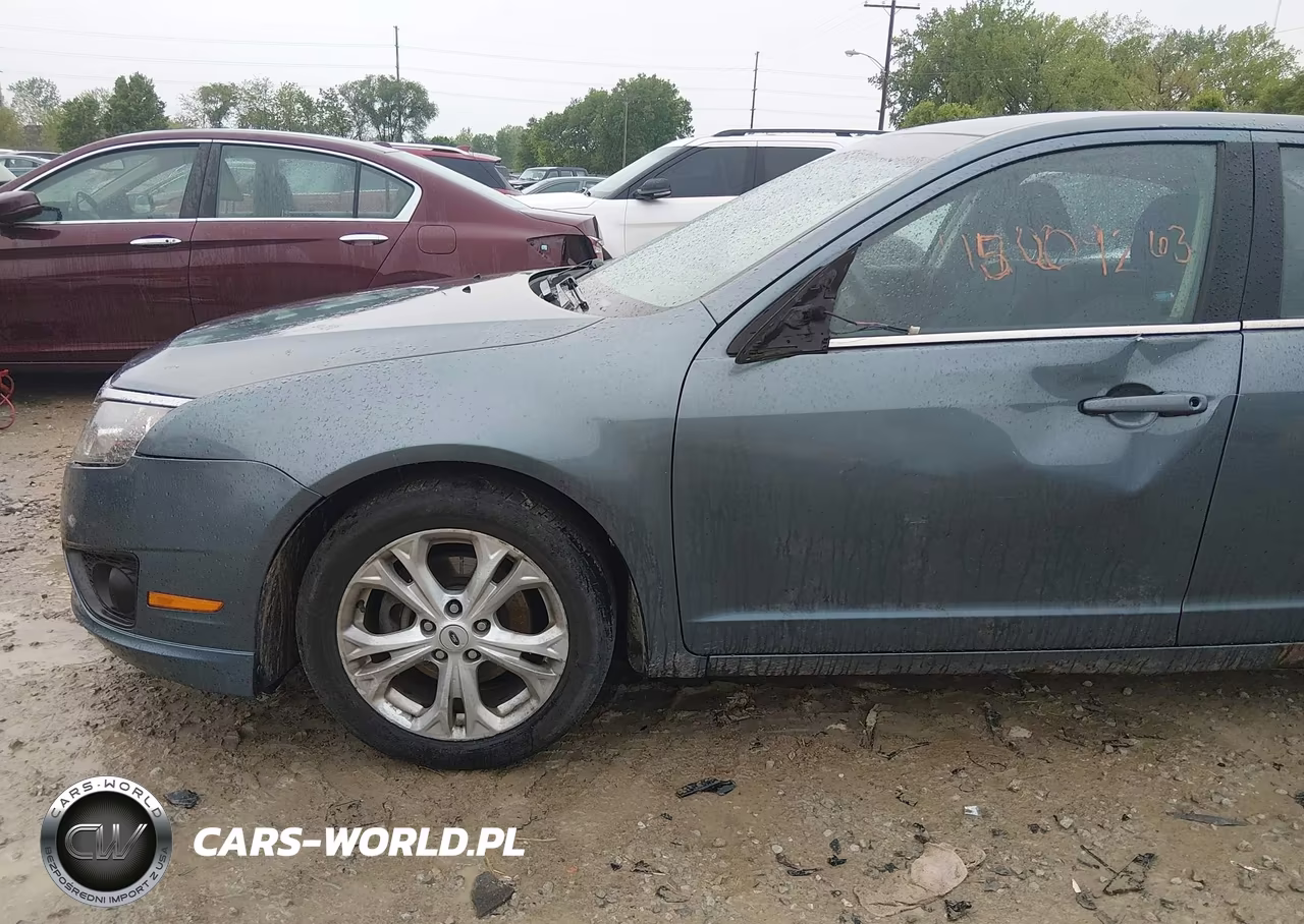 2012 Ford Fusion Se VIN:3FAHP0HA8CR410468 - 6