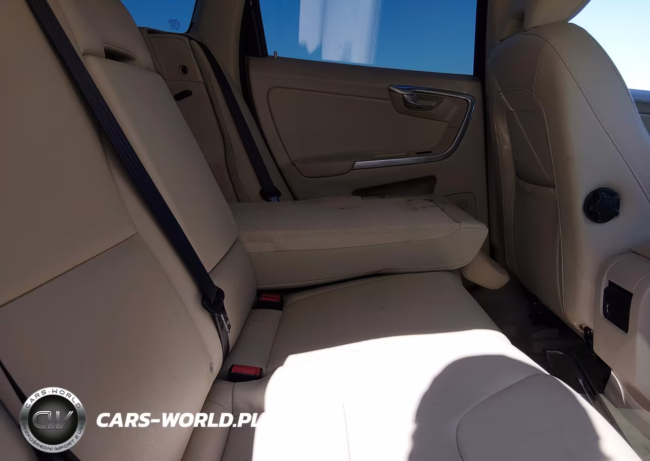 2015 Volvo Xc60 T6 VIN:YV4902RK5F2633630 - 8