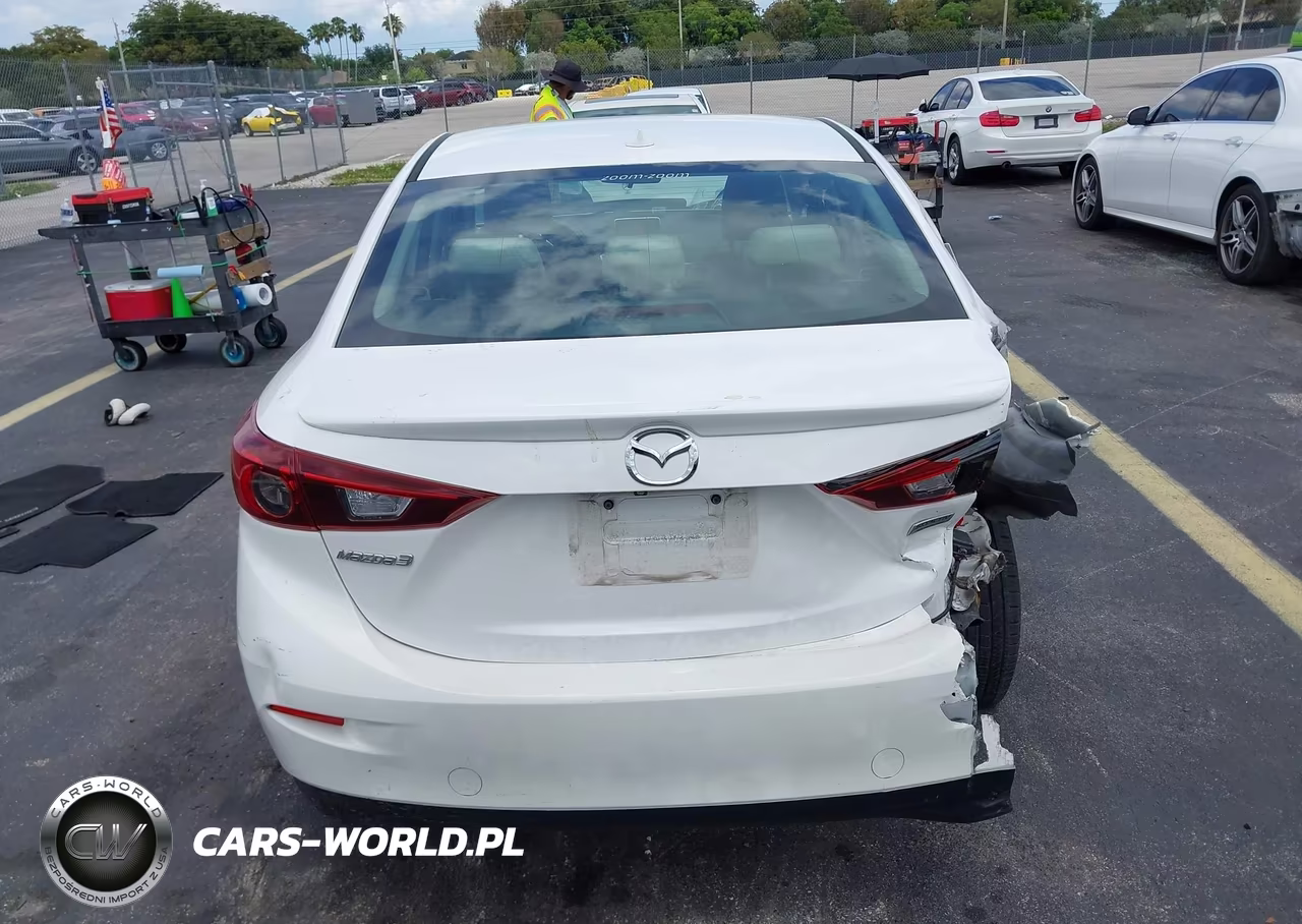 2015 Mazda Mazda3 I Touring VIN:3MZBM1V77FM225186 - 16