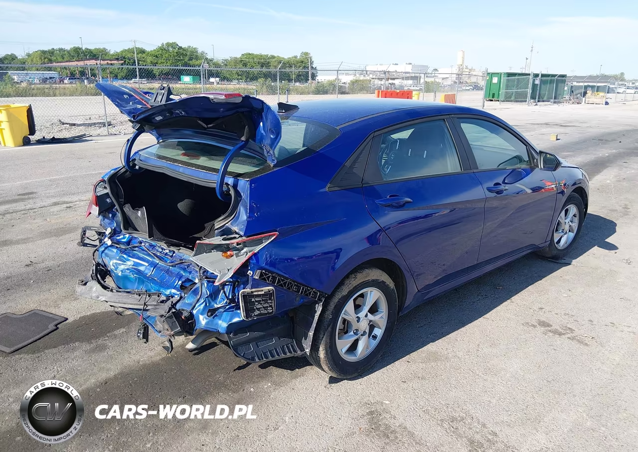2022 Hyundai Elantra Se VIN:KMHLL4AG8NU334862 - 4