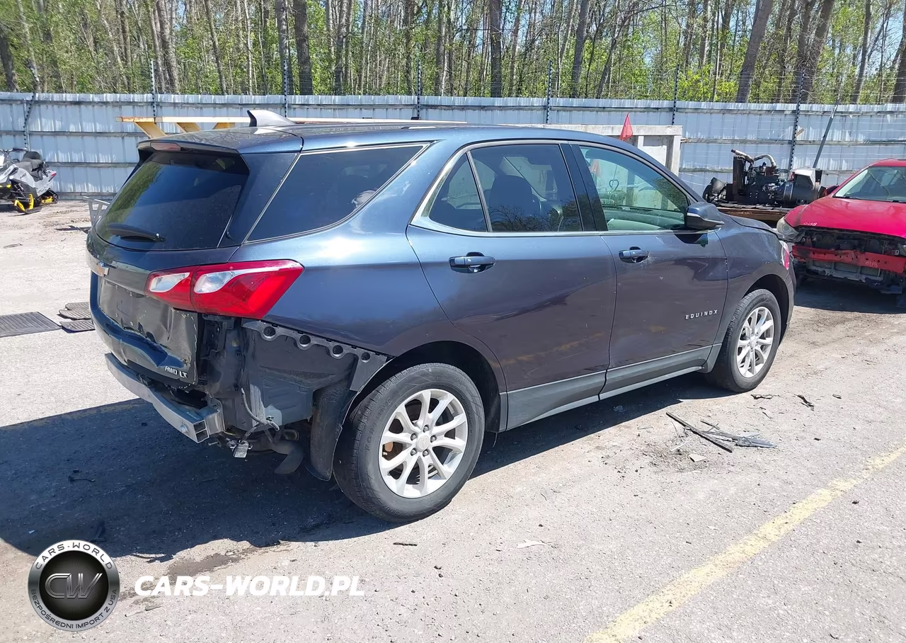 2018 Chevrolet Equinox Lt VIN:3GNAXSEV7JS525347 - 4