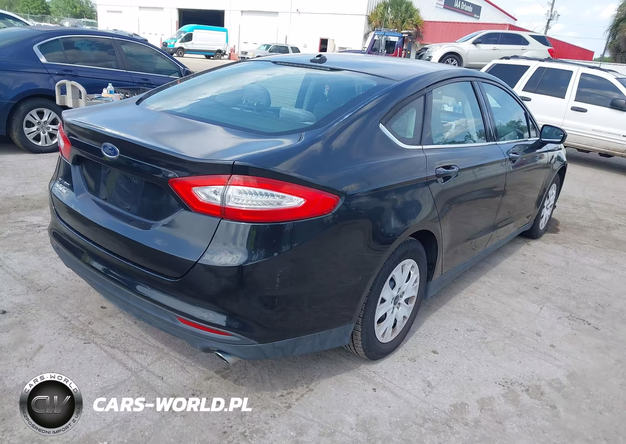 2014 Ford Fusion S VIN:1FA6P0G73E5351395 - 4