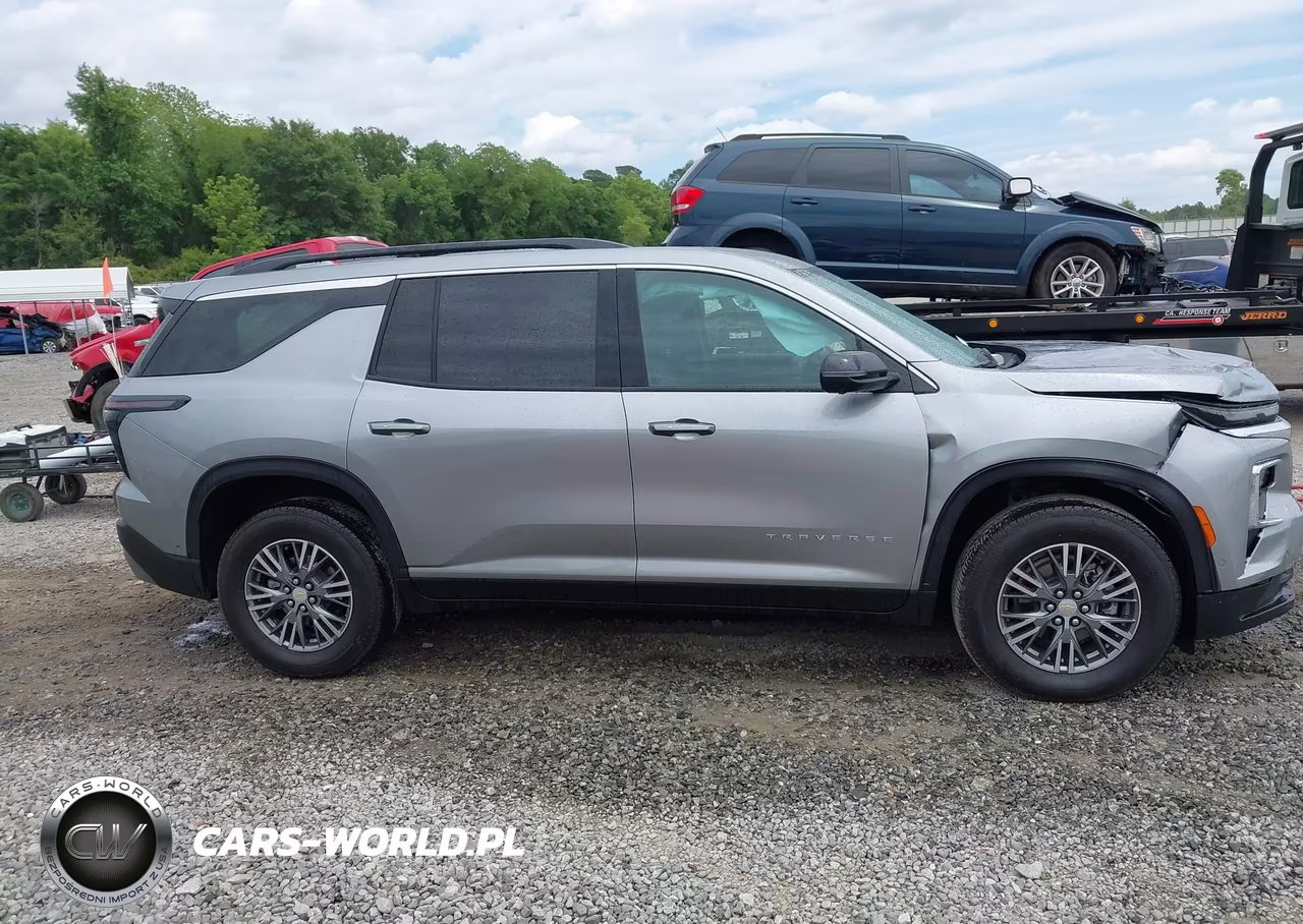 2025 Chevrolet Traverse Fwd Lt VIN:1GNERGRS1SJ305147 - 13