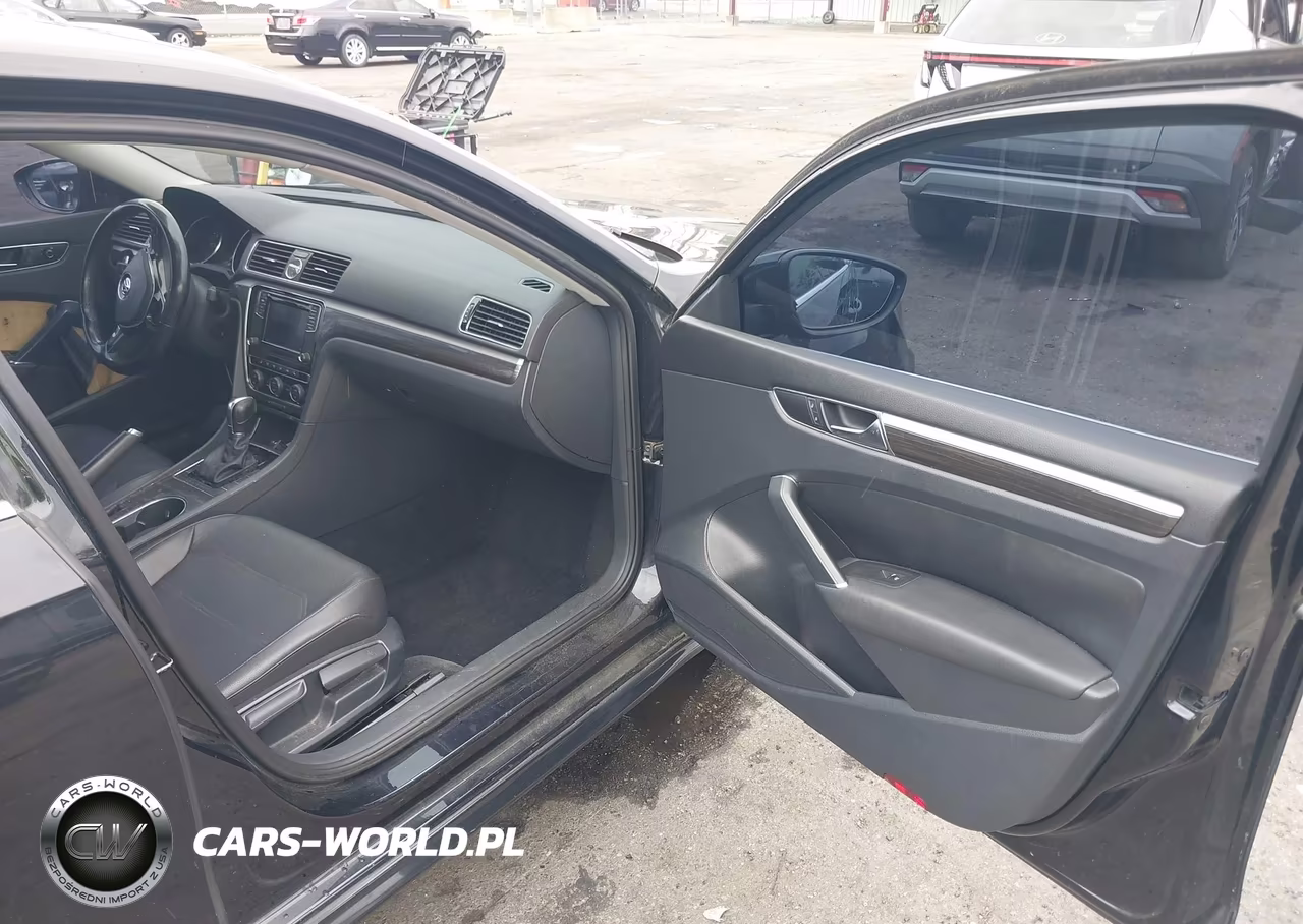 2017 Volkswagen Passat 1.8T Se VIN:1VWBT7A31HC040340 - 5