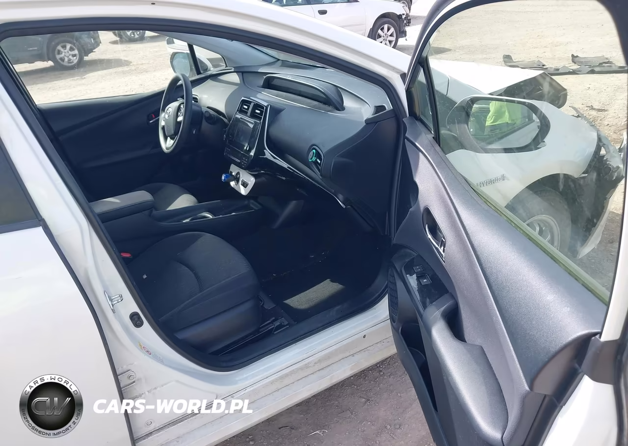 2016 Toyota Prius Two VIN:JTDKBRFU8G3001603 - 5