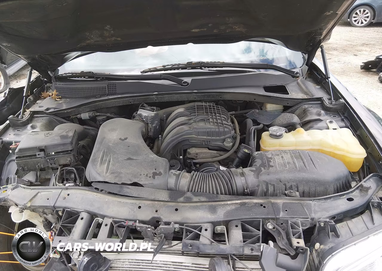 2014 Chrysler 300 VIN:2C3CCAAG1EH166752 - 10