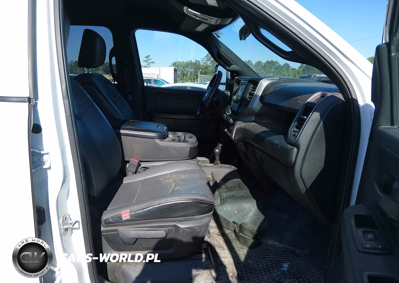 2024 Ram 2500 Tradesman 4X4 8' Box VIN:3C6UR5HLXRG127499 - 5
