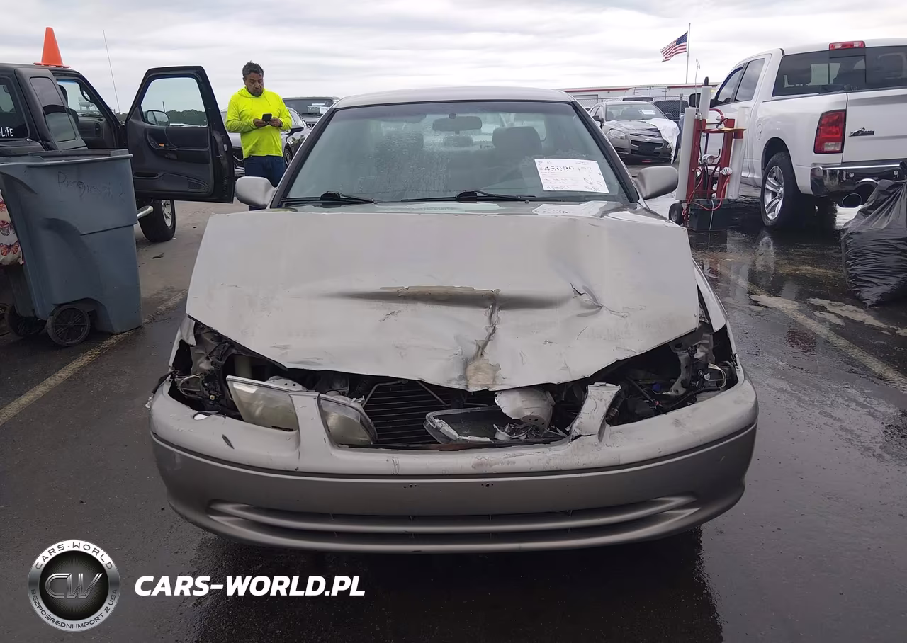 2000 Toyota Camry Le VIN:4T1BG22K4YU677468 - 12