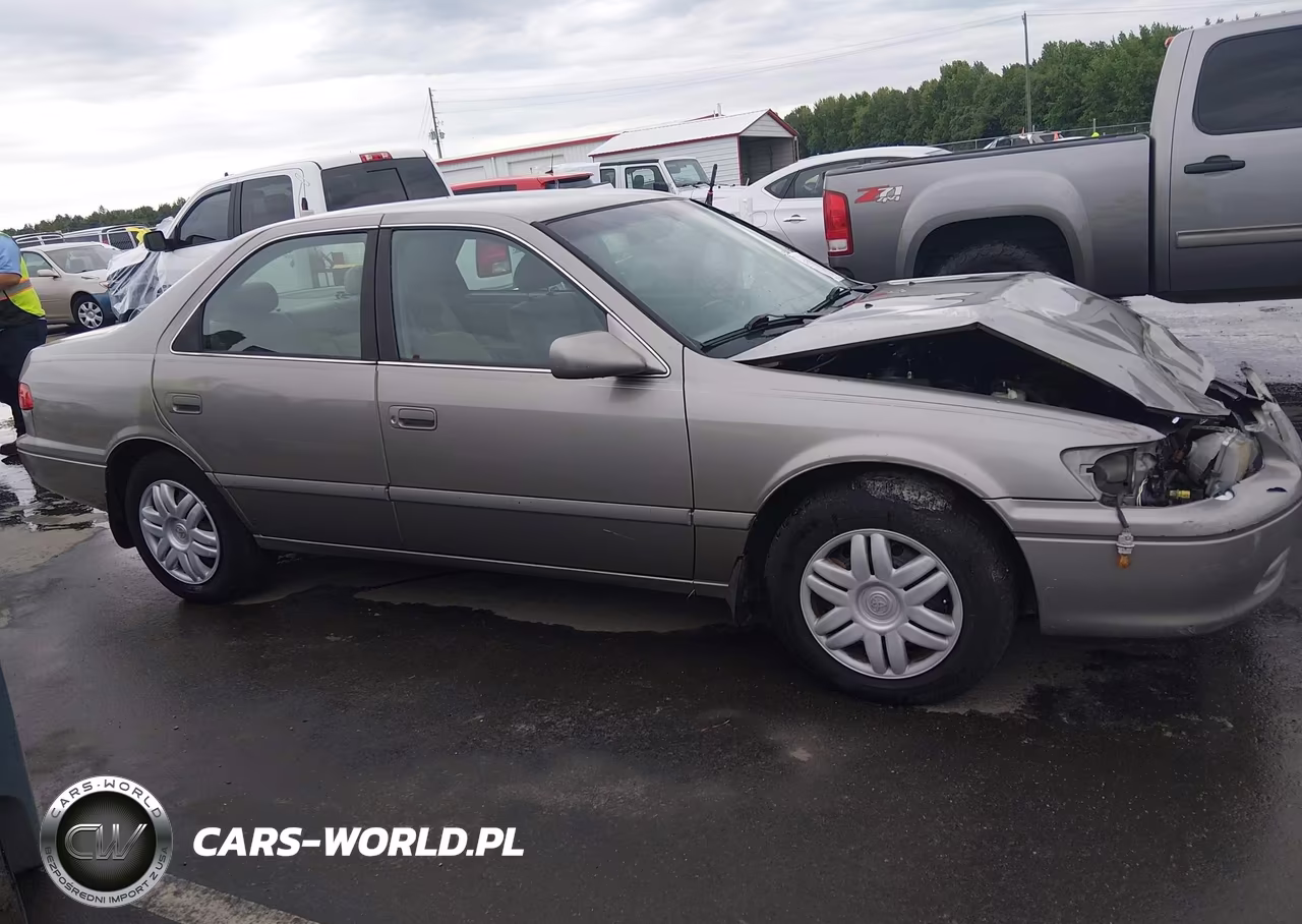 2000 Toyota Camry Le VIN:4T1BG22K4YU677468 - 13