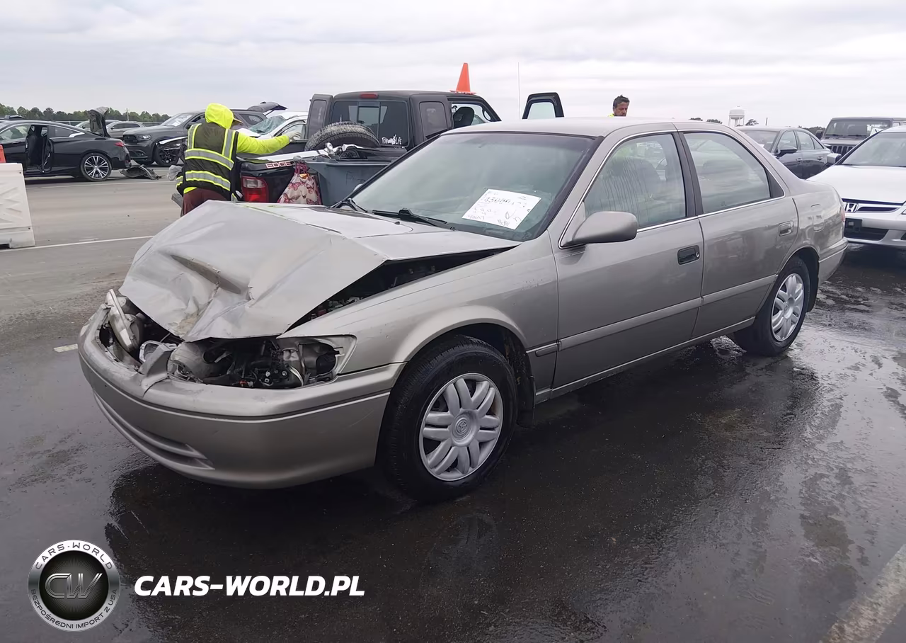 2000 Toyota Camry Le VIN:4T1BG22K4YU677468 - 2