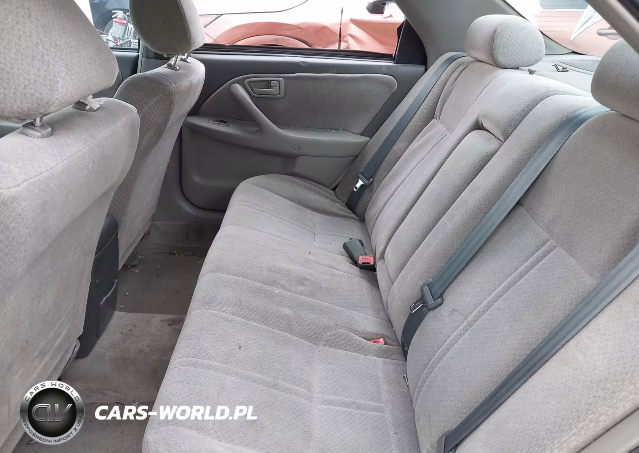 2000 Toyota Camry Le VIN:JT2BG22K2Y0445116 - 8