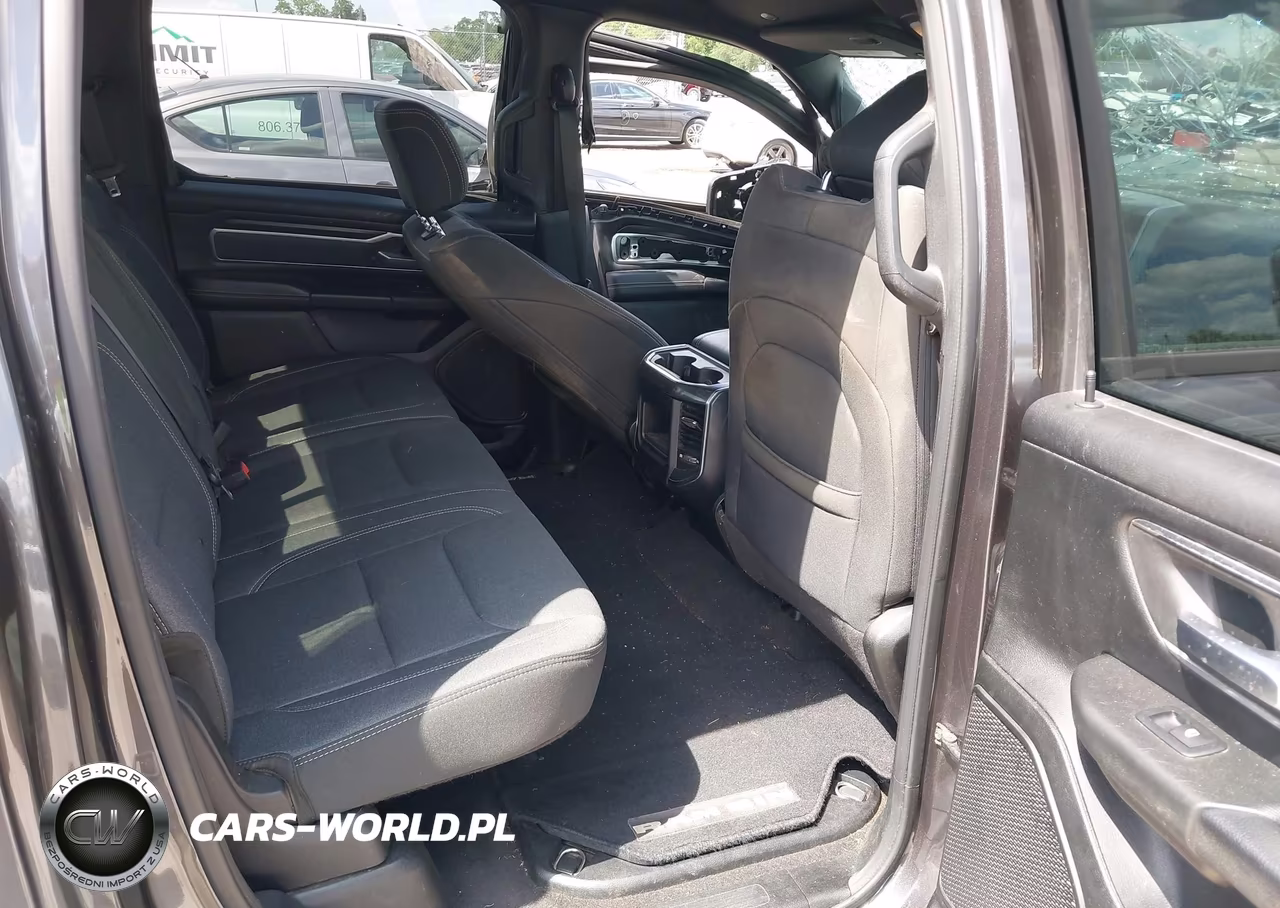 2019 Ram 1500 Big Horn-Lone Star 4X2 5'7 Box VIN:1C6RREFT5KN590463 - 8