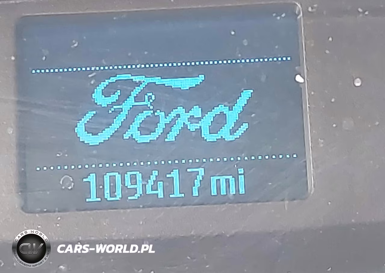 2017 Ford Transit-250 VIN:1FTYR2CG5HKA00590 - 16