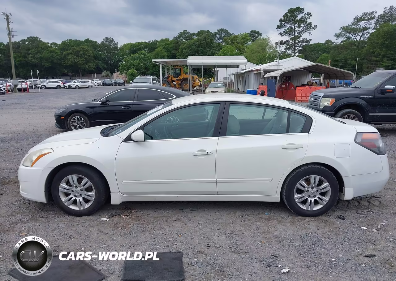 2011 Nissan Altima 2.5 S VIN:1N4AL2AP9BC173235 - 13