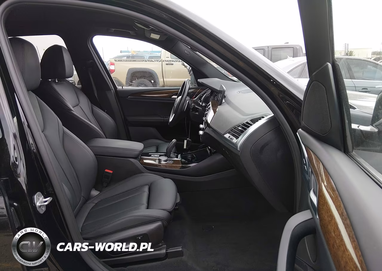 2019 BMW X3 xDrive30I VIN:5UXTR9C55KLP95951 - 5