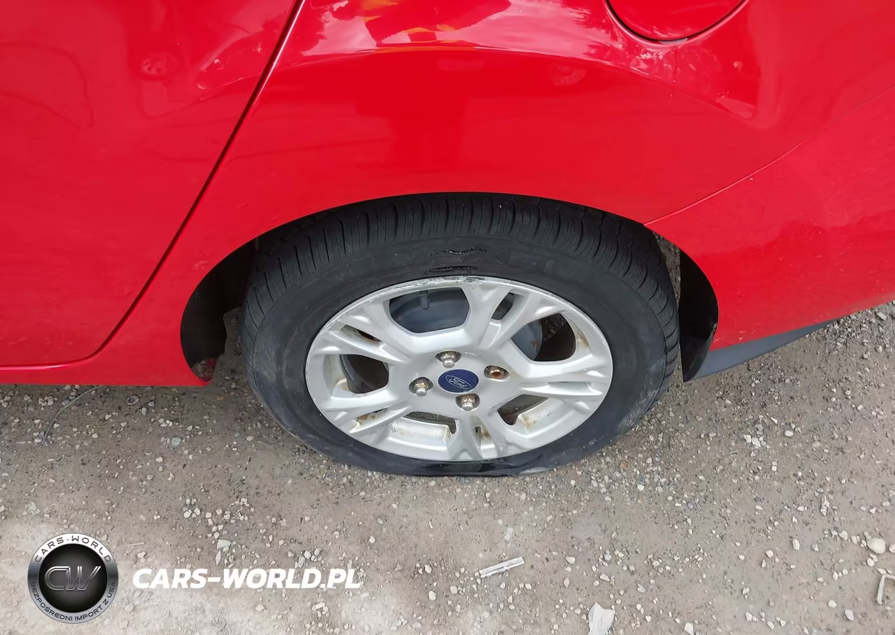 2015 Ford Fiesta Se VIN:3FADP4BJ4FM200188 - 6
