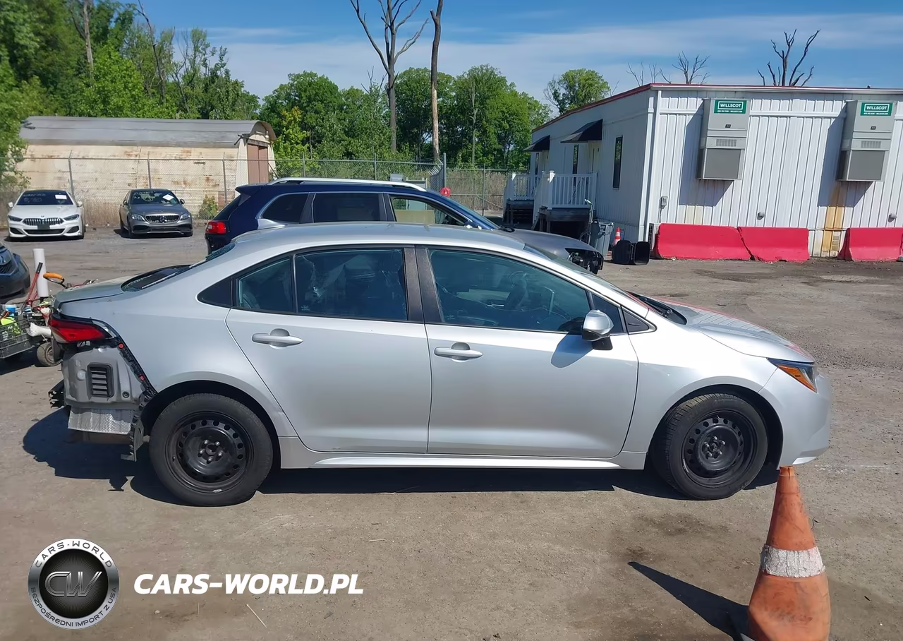2021 Toyota Corolla Le VIN:5YFEPMAE1MP221248 - 12