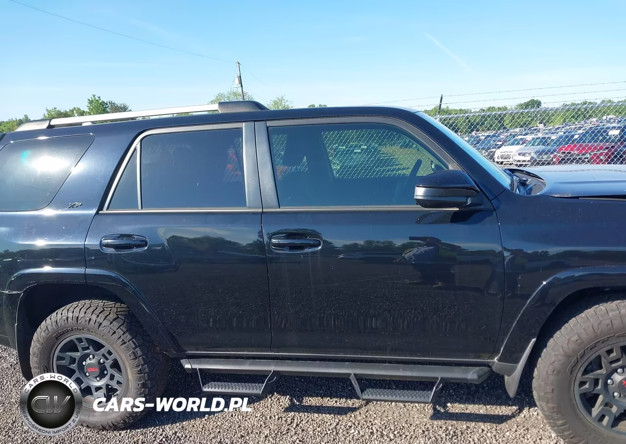 2023 Toyota 4Runner Sr5 VIN:JTEEU5JR0P5281150 - 13