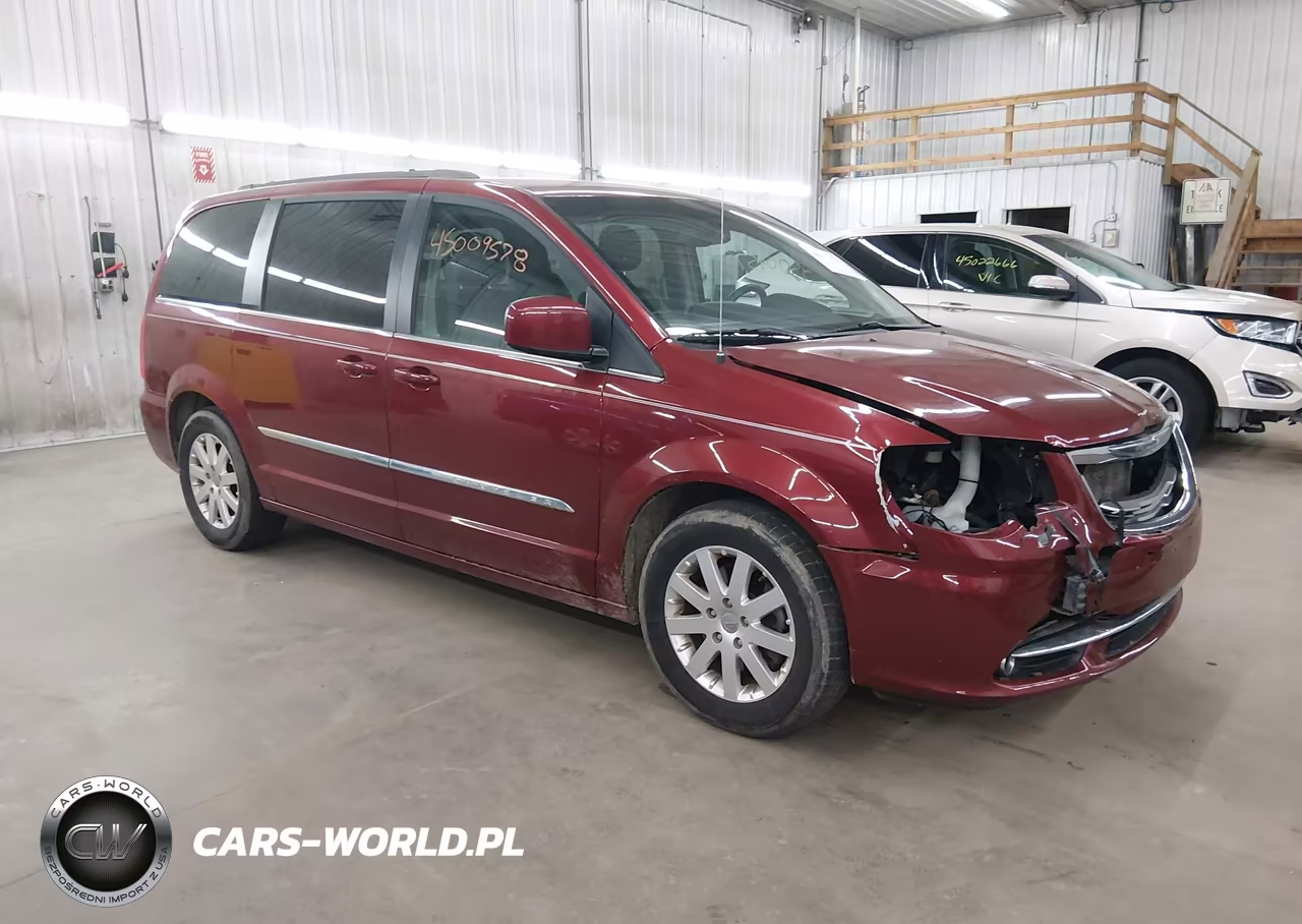 2015 Chrysler Town & Country Touring