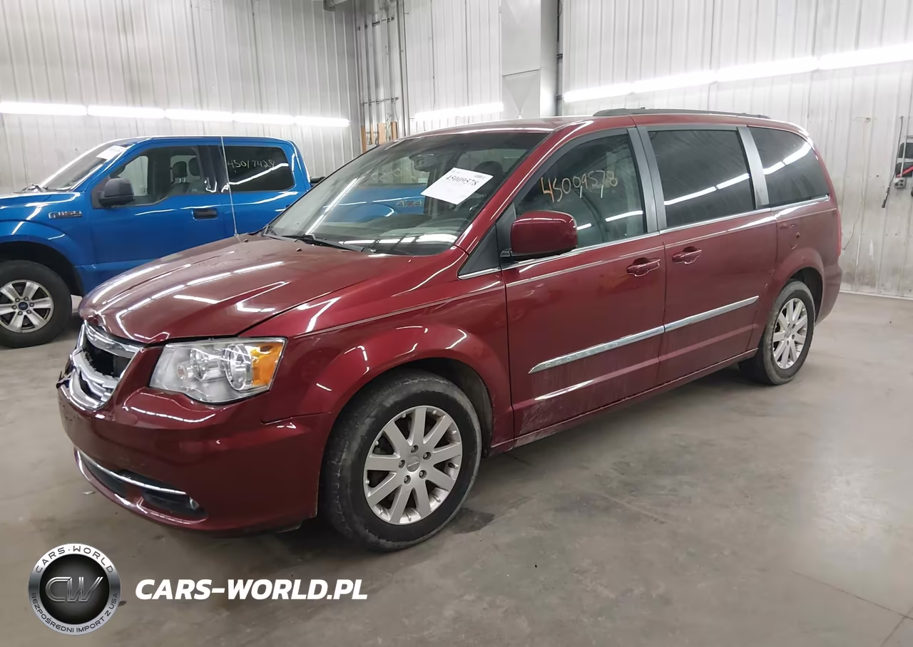 2015 Chrysler Town & Country Touring VIN:2C4RC1BG2FR560549 - 2
