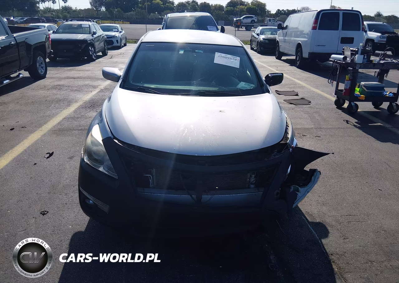 2014 Nissan Altima 2.5 S VIN:1N4AL3AP0EN333162 - 12