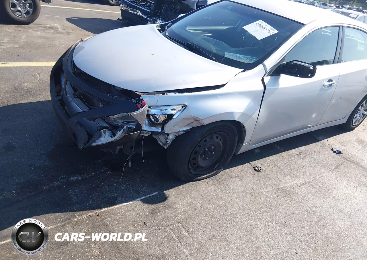 2014 Nissan Altima 2.5 S VIN:1N4AL3AP0EN333162 - 6